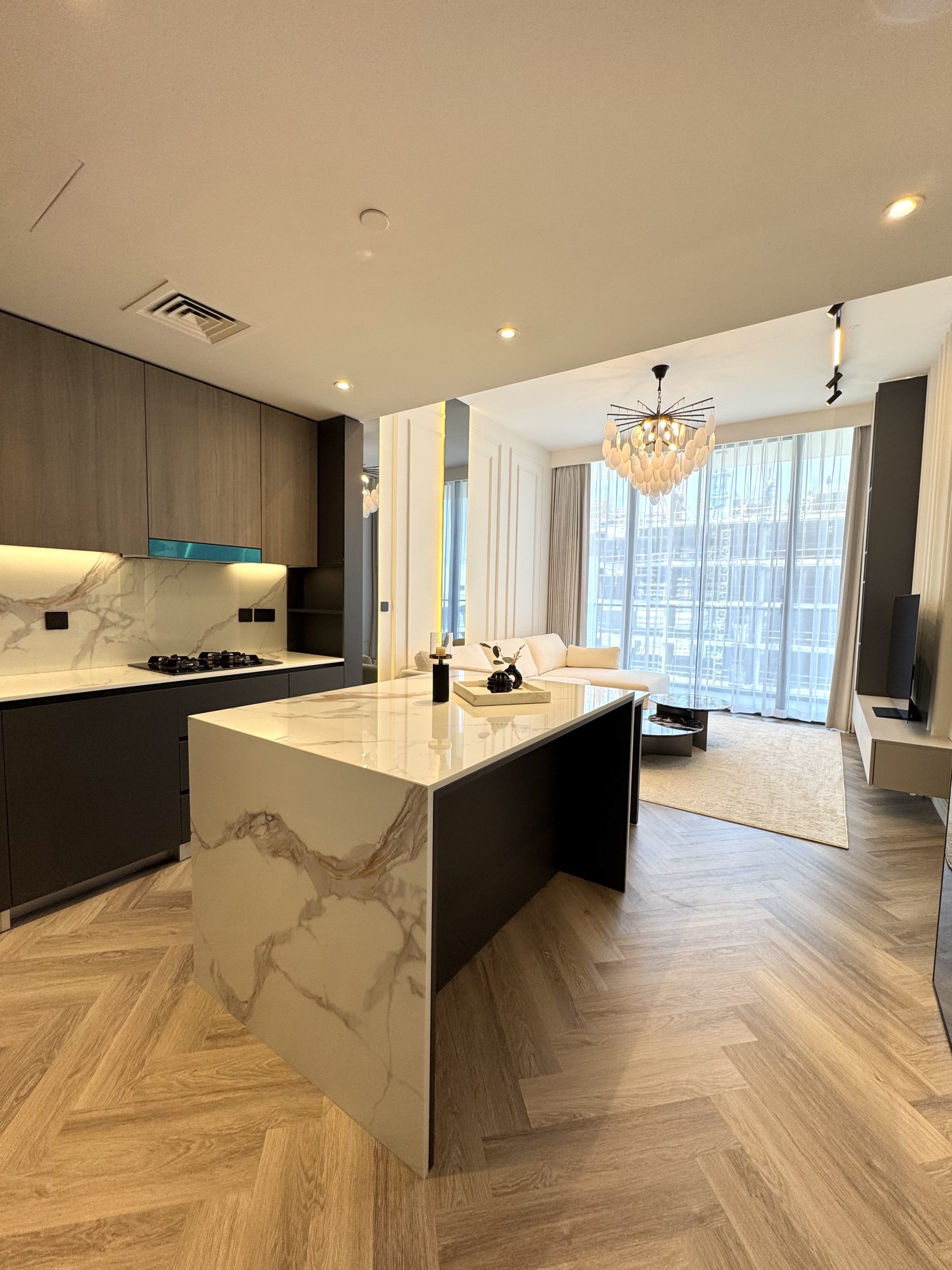 Oxford Gardens Apartment